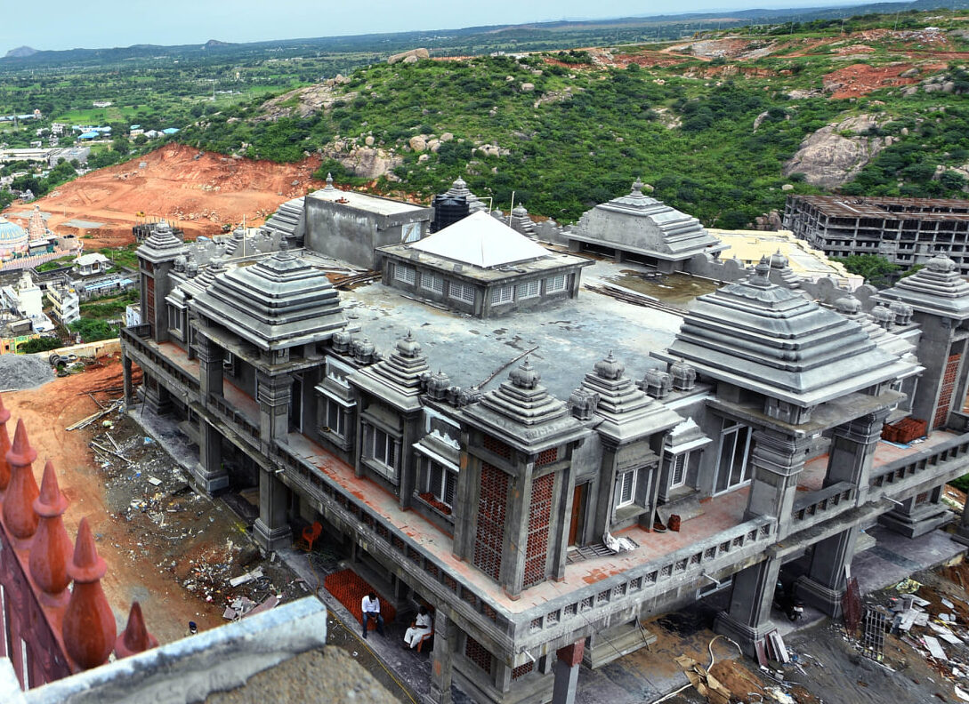 Yadagiri Sri Laxmi Narasimha Swami Temple